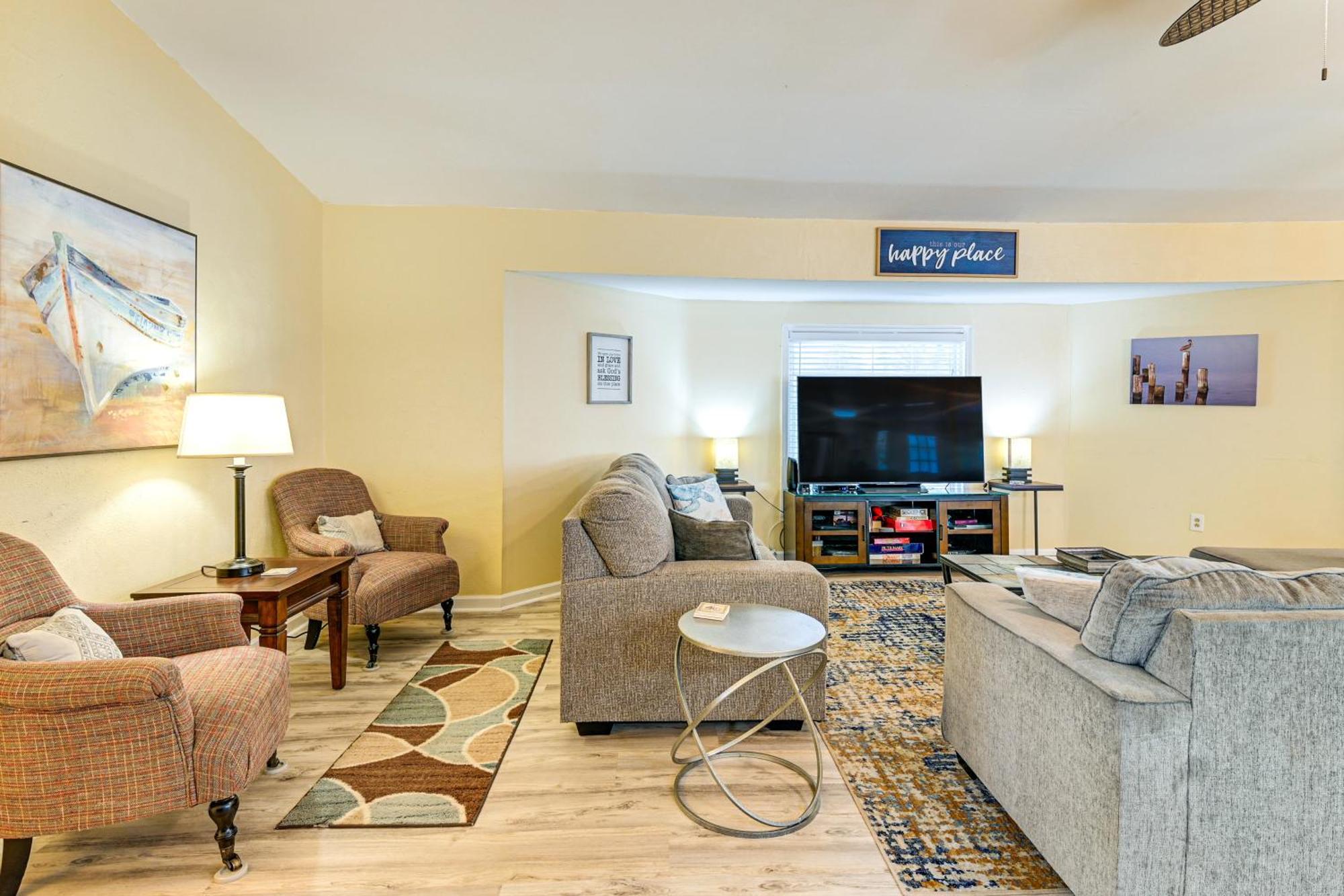 Lovely Myrtle Beach Getaway - Walk To Beach! Exterior foto